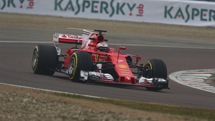  Ferrari SF70H (668) 2017 года  (фото 12 из 33)